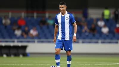 Sheffield United Star Gustavo Hamer's Transfer Saga Continues